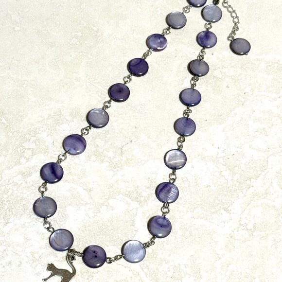 Purple Mother of Pearl Beaded Short Necklace + Cute Slim Cat Pendant - Picture 5 of 13